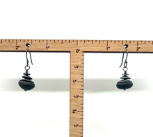 Load image into Gallery viewer, Saucer Rock Earrings