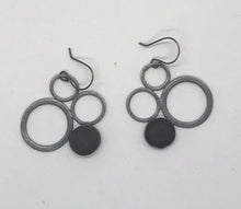 Load image into Gallery viewer, Bubble Rock Earrings