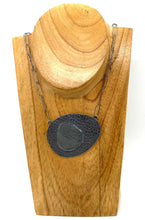Load image into Gallery viewer, Patterned Rock Necklace