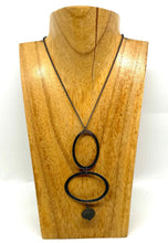 Load image into Gallery viewer, Double Oval Rock Necklace