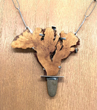 Load image into Gallery viewer, Rock and wood necklace