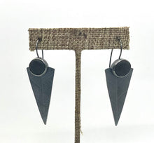Load image into Gallery viewer, Rock Triangle Leaf Vein Earrings