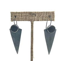 Load image into Gallery viewer, Rock Triangle Leaf Vein Earrings