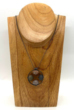 Load image into Gallery viewer, 4 Rock Circle Necklace