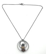 Load image into Gallery viewer, Triple Circle Rock Necklace