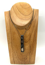 Load image into Gallery viewer, Long Vertical Box Necklace