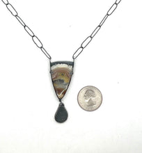Load image into Gallery viewer, Rock and Agate Necklace