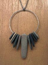 Load image into Gallery viewer, Stick Rocks Circle Necklace