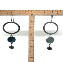 Load image into Gallery viewer, Rock and Oval Earrings