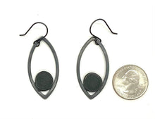 Load image into Gallery viewer, Rock in Leaf Earrings