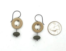 Load image into Gallery viewer, Wood Circle Rock Earrings