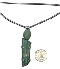 Load image into Gallery viewer, Rock and Gary Green necklace