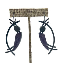 Load image into Gallery viewer, Grape Agate Rock Earrings