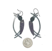 Load image into Gallery viewer, Grape Agate Rock Earrings