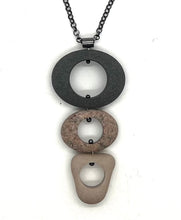 Load image into Gallery viewer, Linked Rock Necklace
