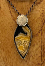 Load image into Gallery viewer, Rock and Crazy Lace Agate Necklace
