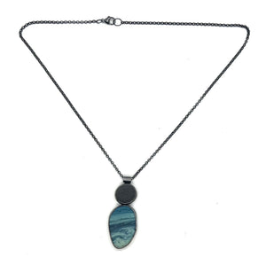 Rock and Leland Blue/Pioneer Glass Necklace