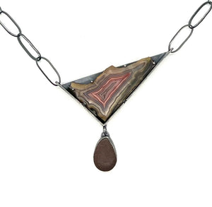 Rock and Lace Agate Necklace