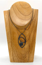 Load image into Gallery viewer, Leaf in Leaf Rock Necklace
