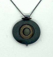 Load image into Gallery viewer, Rock in Rock Spinning Necklace
