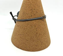 Load image into Gallery viewer, Rock toggle Bracelet
