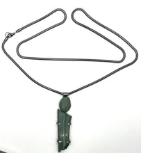 Load image into Gallery viewer, Rock and Gary Green necklace
