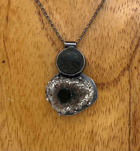 Load image into Gallery viewer, Rock and Amethyst slice necklace
